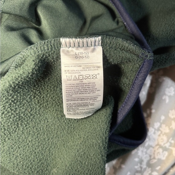 Old Navy 1/4 Zip Pullover Sweater Boys Size 10/12. Green, Style #750892-02 - Picture 5 of 6